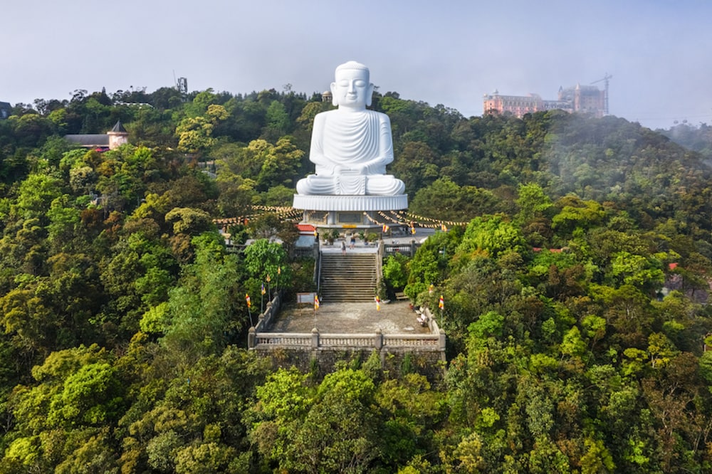 Chùa Linh Ứng Bà Nà Đà Nẵng